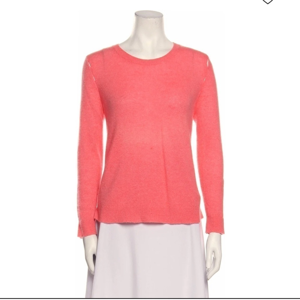 White & Warren 100% Cashmere Split Hem Sweater size small